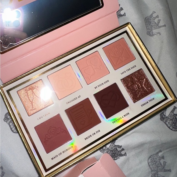 P.louise eyeshadow bundle - Picture 8 of 8